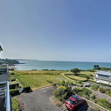 2 Pres De La Avec Balcon, Ascenseur, Garage Et Wi-fi Gratuit - Fr-1-361-487 * Granville