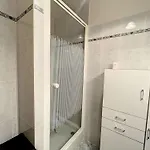 2 Pres De La Avec Balcon, Ascenseur, Garage Et Wi-fi Gratuit - Fr-1-361-487 Granville