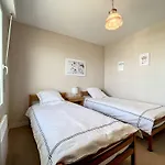 2 Pres De La Avec Balcon, Ascenseur, Garage Et Wi-fi Gratuit - Fr-1-361-487 Apartmán Granville
