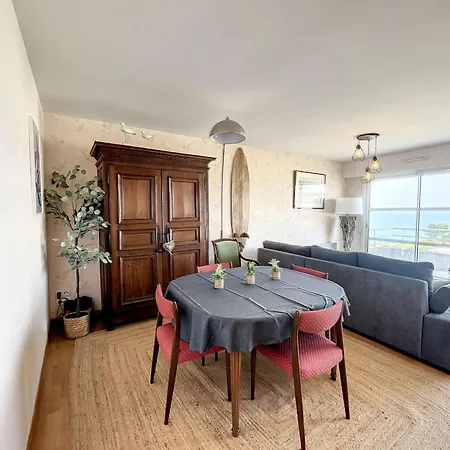 2 Pres De La Avec Balcon, Ascenseur, Garage Et Wi-fi Gratuit - Fr-1-361-487 *